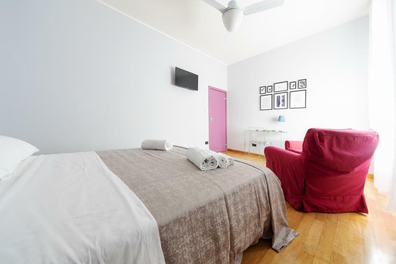 Sant'Orsola Colorful Huge Apartment Bologna Luaran gambar