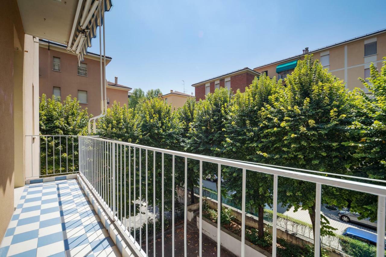 Sant'Orsola Colorful Huge Apartment Bologna Luaran gambar