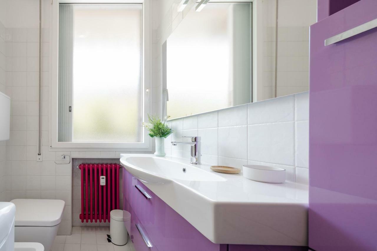 Sant'Orsola Colorful Huge Apartment Bologna Luaran gambar